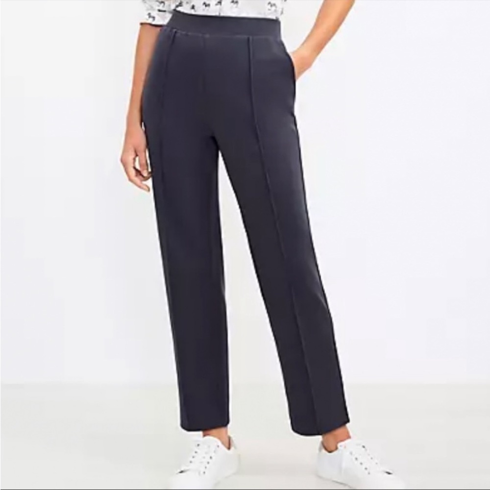 Loft Coastal Gray Pintucked Fluid Taper Pull On High Waist Ankle Pants NWT - Picture 1 of 8